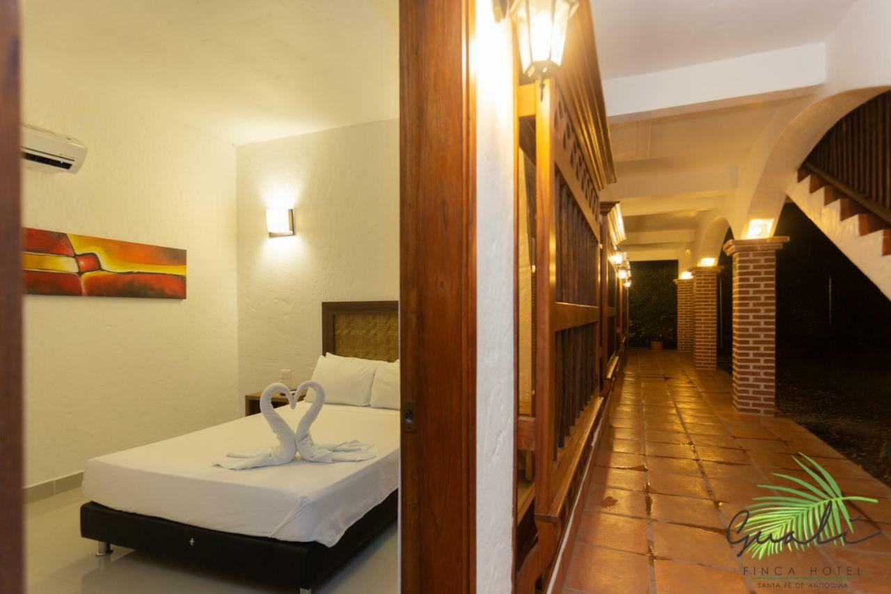 Finca Hotel Guali Santafe Santa Fe de Antioquia Exteriör bild